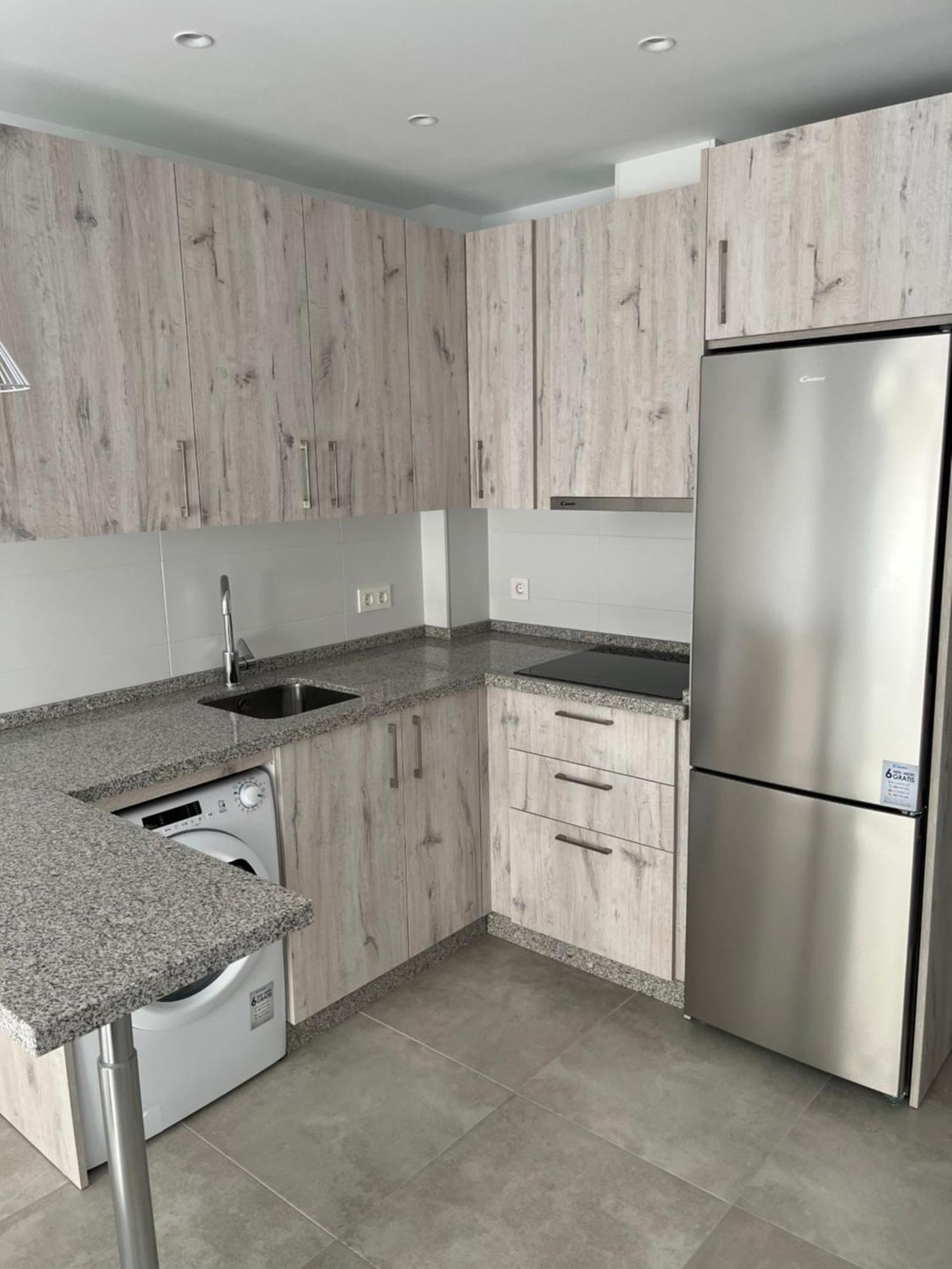 Piso Alma 2B Apartment Фуeнхирола Екстериор снимка